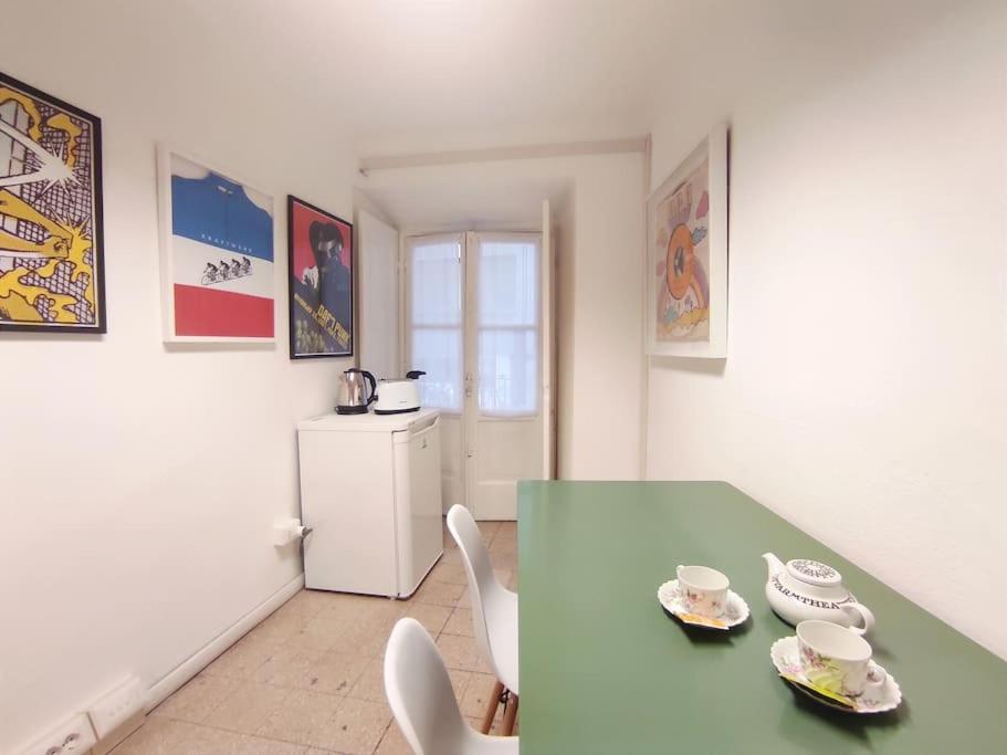 Bel Appartement Dans Le Centre De มิลาน ภายนอก รูปภาพ